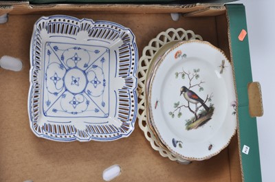 Lot 66 - Three boxes of 19th century and later ceramics,...
