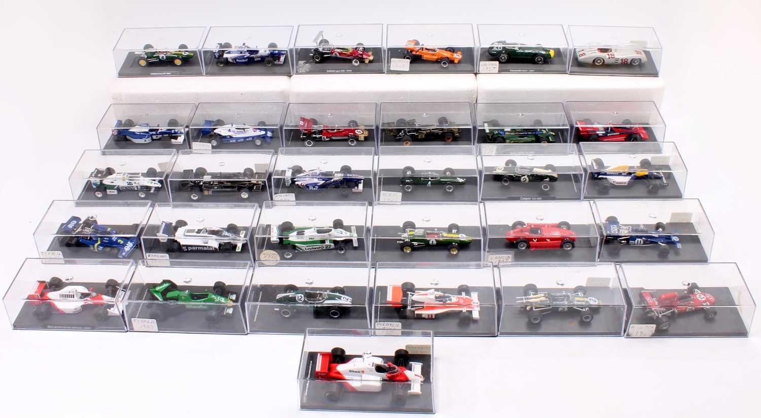 Lot 918 - 31 RBA Collectibles / Atlas Editions Formula 1...