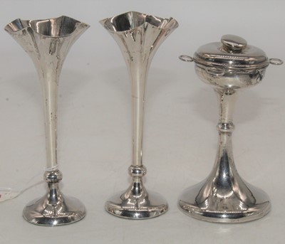 Lot 262 - A pair of Edward VII loaded silver posy vases,...