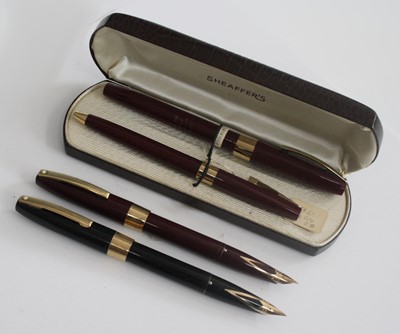 Lot 134 - A cased Sheaffer 1250 Lifetime fountain pen...