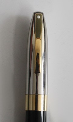 Lot 140 - A cased Sheaffer Legacy fountain pen, in black...