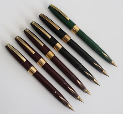 Lot 164 - A cased collection of thirteen Sheaffer...