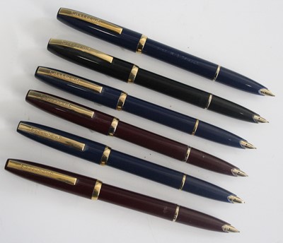 Lot 185 - A cased Sheaffer Imperial I fountain pen, in...