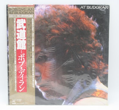 Lot 1052 - Bob Dylan, three Japanese pressing LPs to...