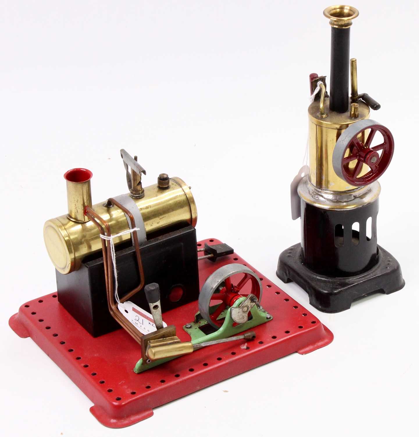 Lot 21 - A Mamod steam engine and Bing style vertical...