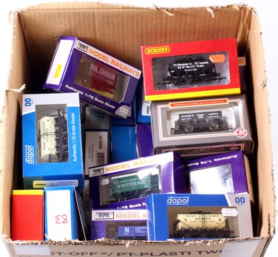 Lot 354 - 45 various boxed Hornby, Dapol, Mainline and...