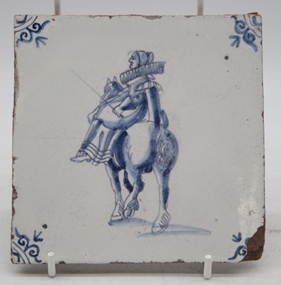 Lot 258 - An late 18th / early 19th century Dutch Delft...
