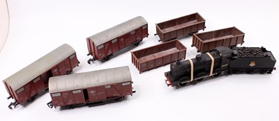 Lot 295 - Lima items: 4F 0-6-0 black loco & tender, loco...