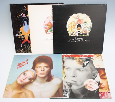 Lot 1124 - A collection of 12" vinyl, various dates and...