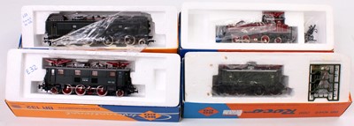 Lot 497 - A Roco H0 gauge boxed electric locomotive...