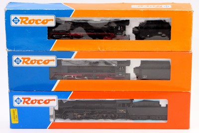 Lot 506 - A Roco H0 scale boxed continental outline...