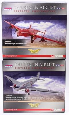 Lot 832 - Corgi Aviation Archive "The Berlin Airlift"...