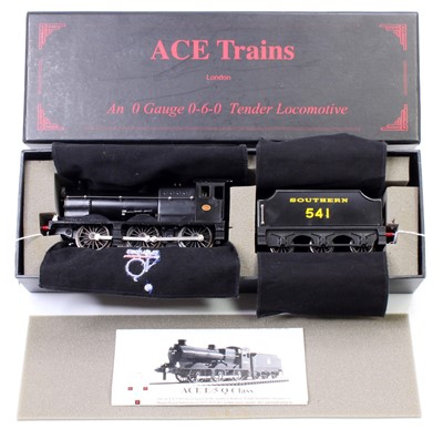 Lot 194 - ACE Trains E/5 0-6-0 loco & tender SR ‘Q’...