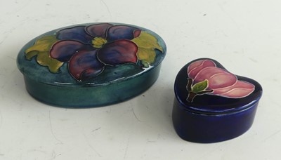 Lot 32 - A Moorcroft Clematis pattern pottery tidy and...