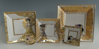 Lot 88 - A collection of four contemporary Bradford...