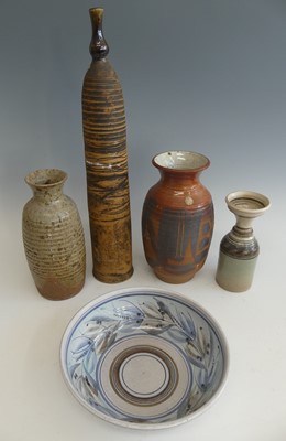 Lot 109 - A collection of studio pottery wares, to...