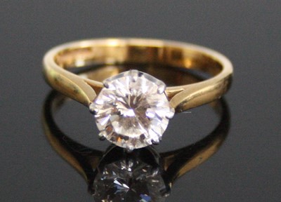 Lot 2213 - An 18ct yellow gold and platinum diamond...