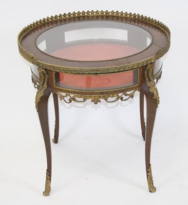 Lot 2667 - A late 19th century French walnut bijouterie...