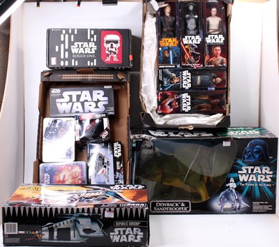 Lot 1875 - Collection of various Star Wars related action...