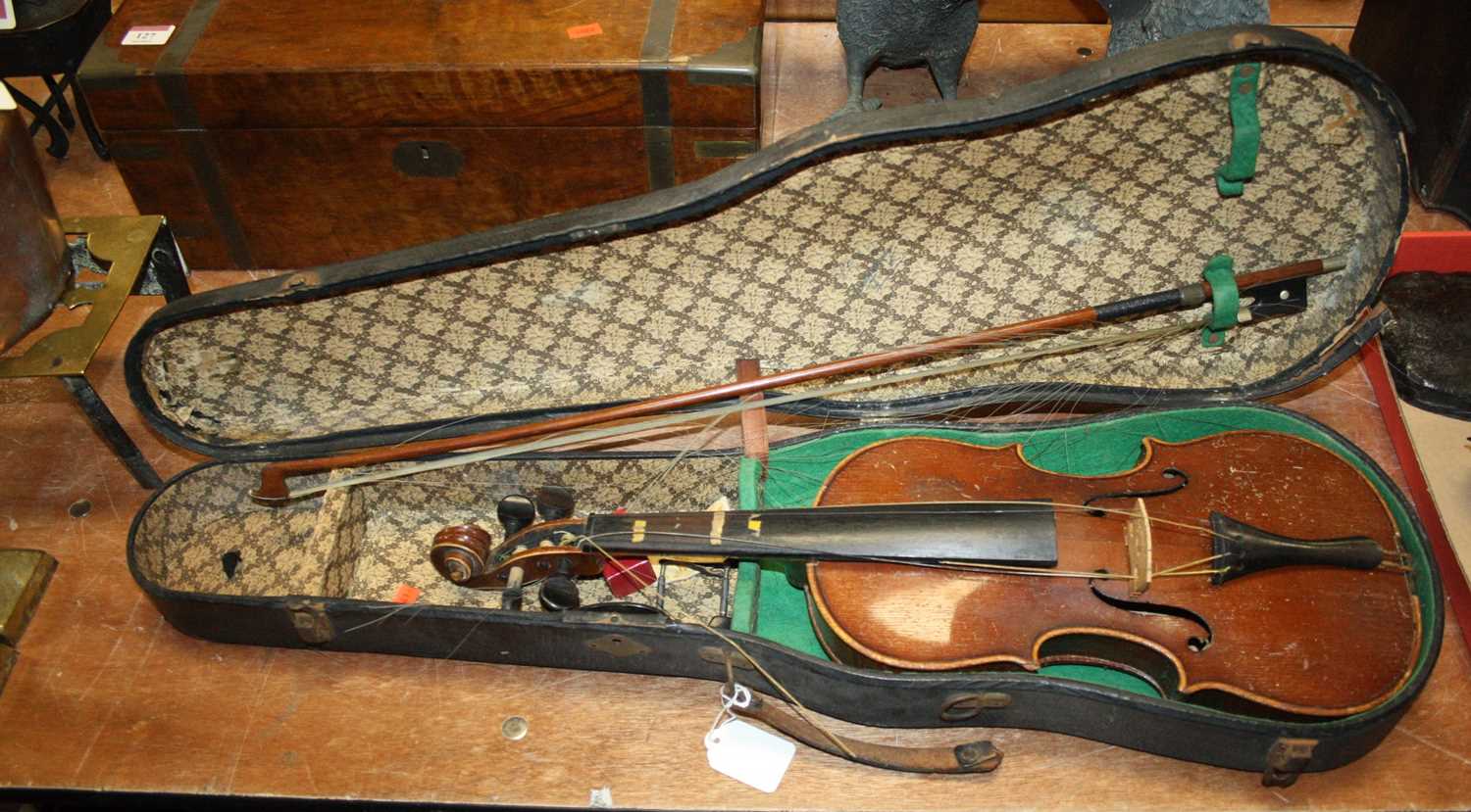 Lot 128 - A students violin, cased