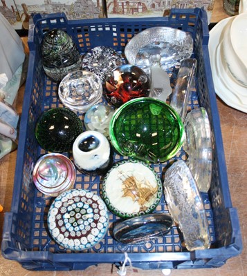 Lot 135 - A collection of glass paperweights, to include...