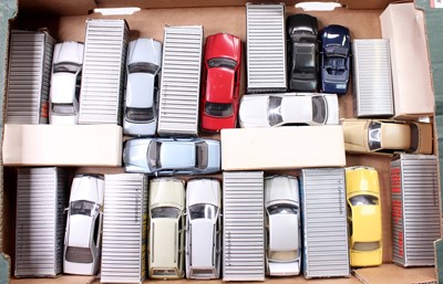 Lot 871 - A collection of boxed Mercedes Benz NZG 1/35...