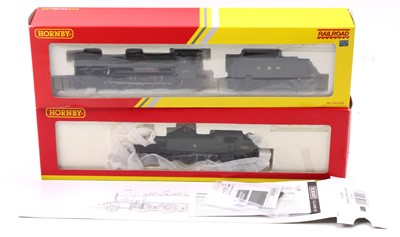 Lot 604 - Bachmann and Hornby boxed 00 Gauge locomotive...