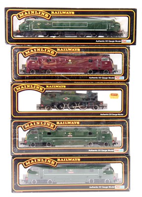 Lot 621 - Mainline 00 Gauge boxed locomotive and diesel...