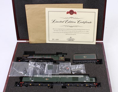 Lot 639 - Bachmann Presentation Set 30-090 (Limited...