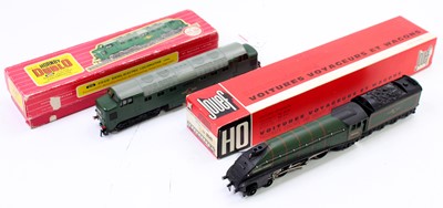 Lot 593 - Two Hornby-Dublo 2-rail locos: 2211 ‘Golden...