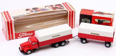 Lot 1622 - A Tekno No. 451 Scania Vabis Truck together...