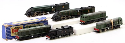 Lot 665 - Tray of six Hornby-Dublo/Wrenn locos: 3-rail 4-...