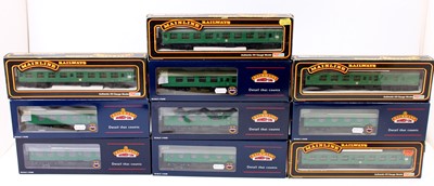 Lot 634 - Ten various boxed Bachmann and Mainline...