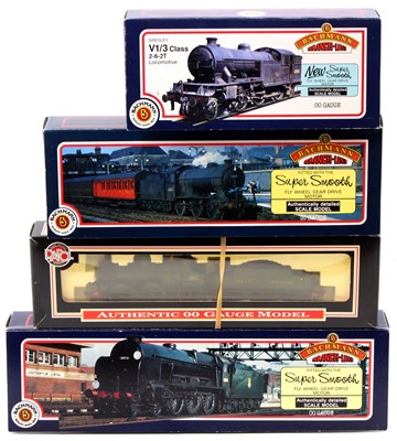 Lot 739 - A collection of four Bachmann and Dapol boxed...