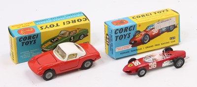 Lot 1364 - Corgi Toys boxed group of 2 comprising No. 319...