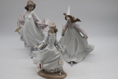Lot 74 - A Lladro Spanish porcelain figure modelled as...