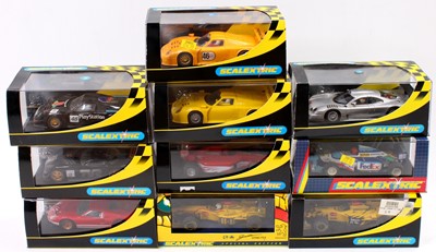 Lot 1934 - 10 boxed Scalextric slot cars including No....