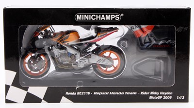 Lot 970 - A Minichamps 1/12 scale Motorcycle No. 122...