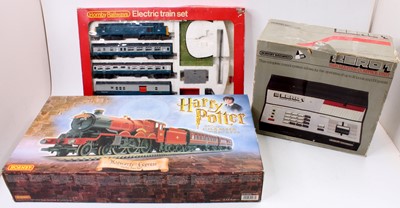 Lot 792 - A collection of 00 gauge Hornby boxed...