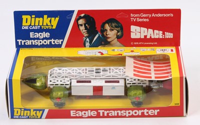 Lot 1138 - Dinky Toys No. 359 "Space 1999" Eagle...