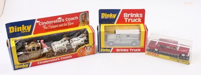 Lot 1139 - Dinky Toys boxed model group of 3 comprising...