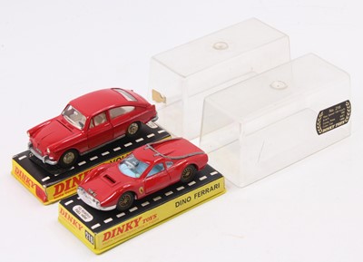 Lot 1140 - Dinky Toys plastic cased diecast model group...