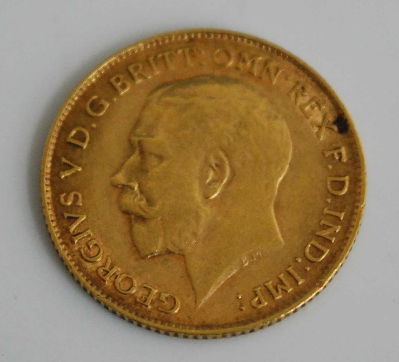 Lot 2029 - Great Britain, 1913 gold half sovereign,...