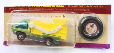 Lot 1643 - A Hot Wheels Red Lines Heavyweights Scooper...