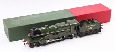 Lot 347 - 1933-6 Hornby E320, 4-4-2 ‘Lord Nelson’ loco &...