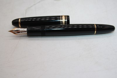 Lot 525 - A Montblanc Meisterstuck 4810 fountain pen, in...