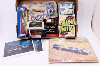 Lot 978 - A collection of mixed boxed and loose Mini...