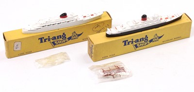 Lot 2025 - A Triang Minic 1/1200 scale boxed Waterline...