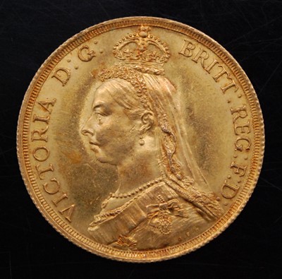 Lot 2002 - Great Britain, 1887 gold two pound coin,...