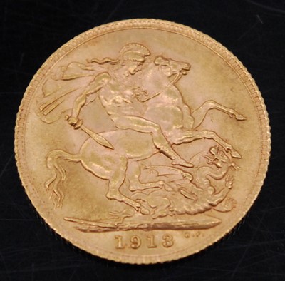 Lot 2059 - Great Britain, 1913 gold full sovereign,...